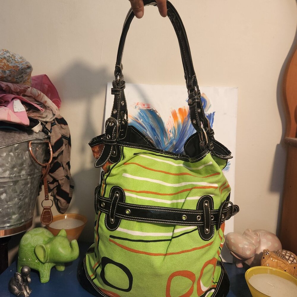 X-Large sized SAMOE green canvas shoulder tote bag|Black faux leather trim ADJ.